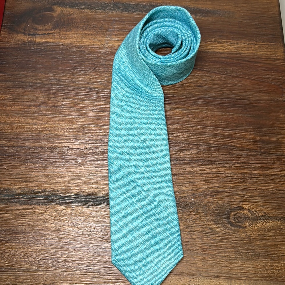 Robert Talbott Estate tie 100% linen new never worn
